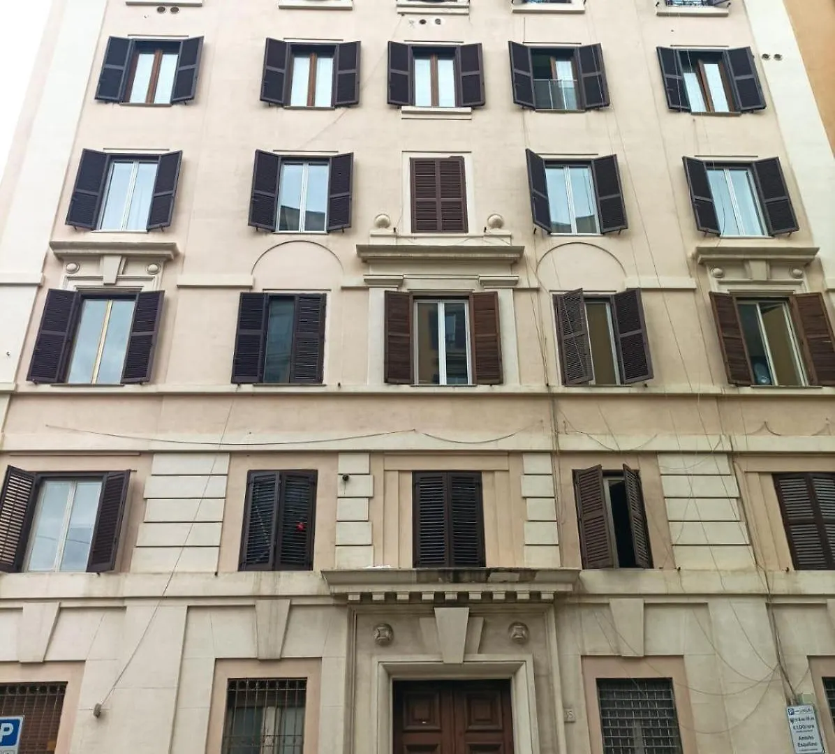 Minerva Rooms location